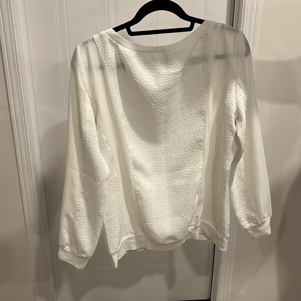 DYNAMITE BLOUSE - Picture 3 of 4